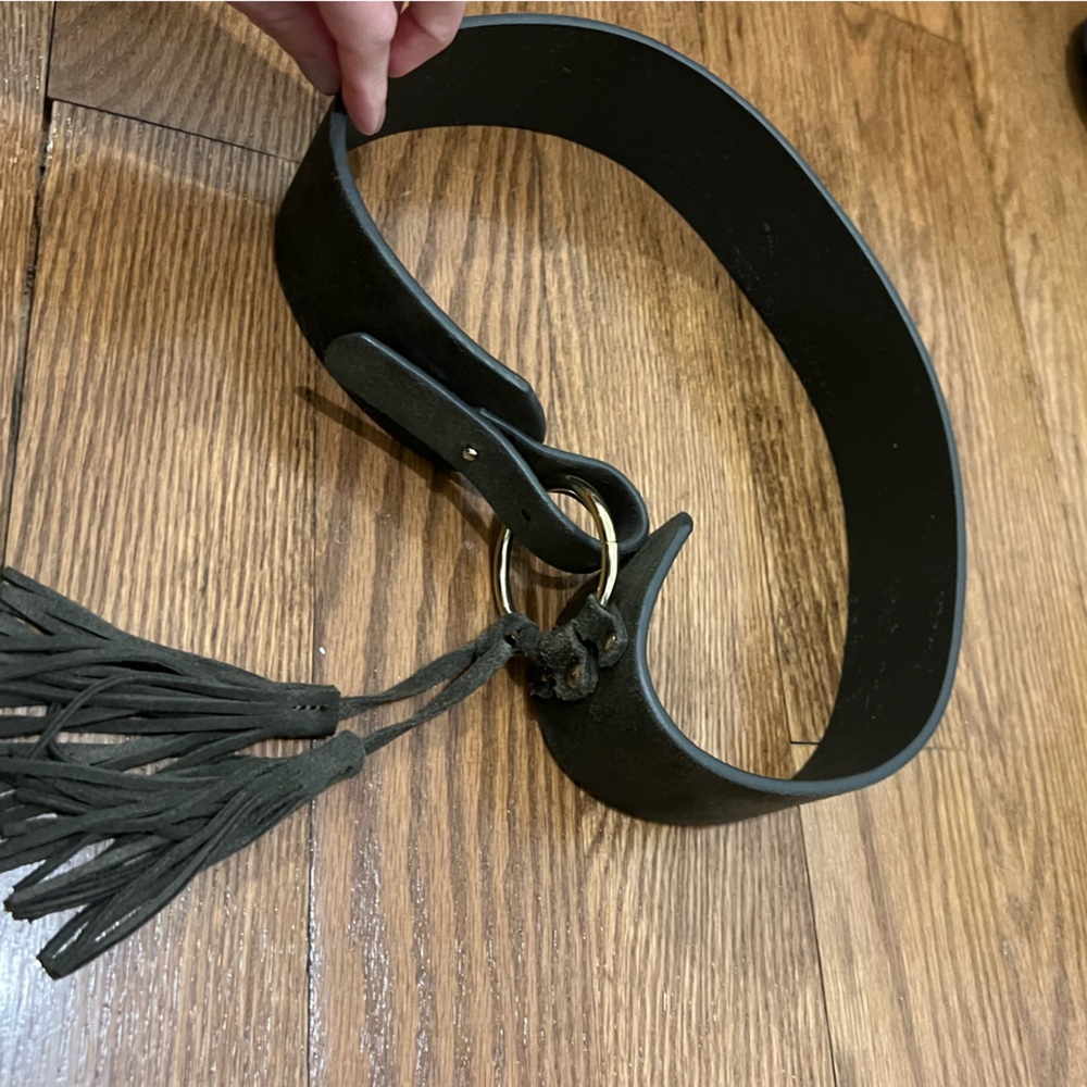 Green suede women’s belt size xs/s